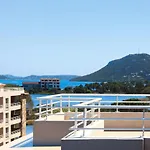 In Corsica Near Palombaggia アパート