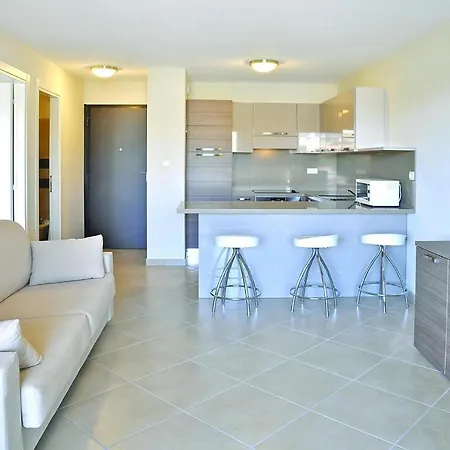 In Corsica Near Palombaggia 维琪奥港