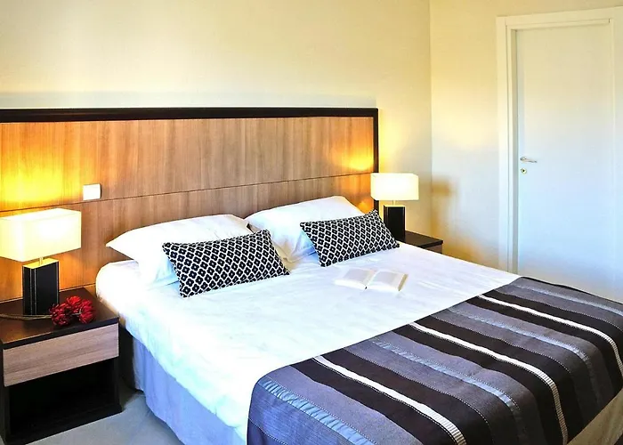 Apartman In Corsica Near Palombaggia *