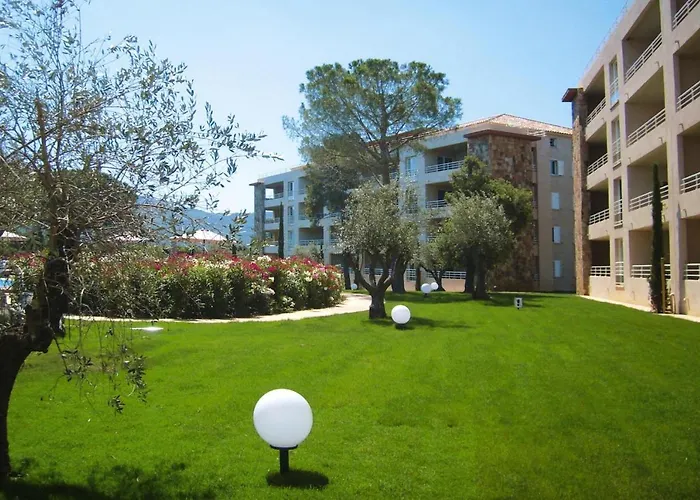 In Corsica Near Palombaggia Lägenhet